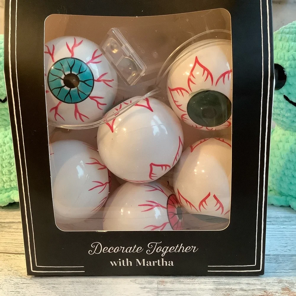 Martha Stewart 6 ft. LED Eyeball Garland Only
